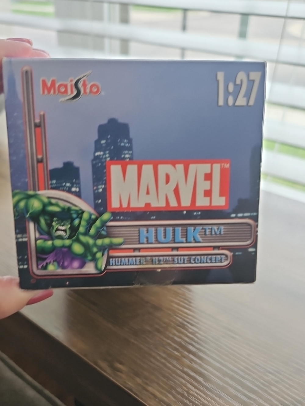 Maisto Marvel Hulk Hummer H2 SUT Concept 1:27 Die-Cast Vehicle